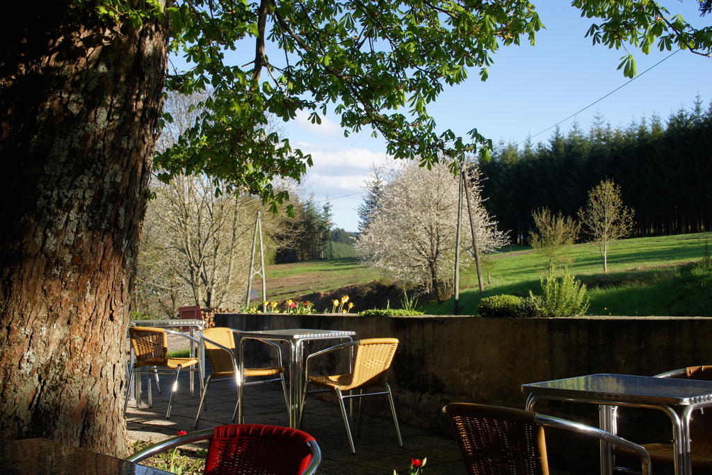 Auberge Du Precontent Arfeuilles Exterior photo